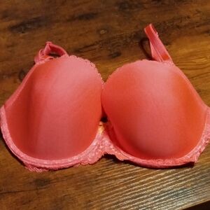 Freebie Victoria's Secret 36DD Hot Pink Padded Underwire READ DESCRIPTION